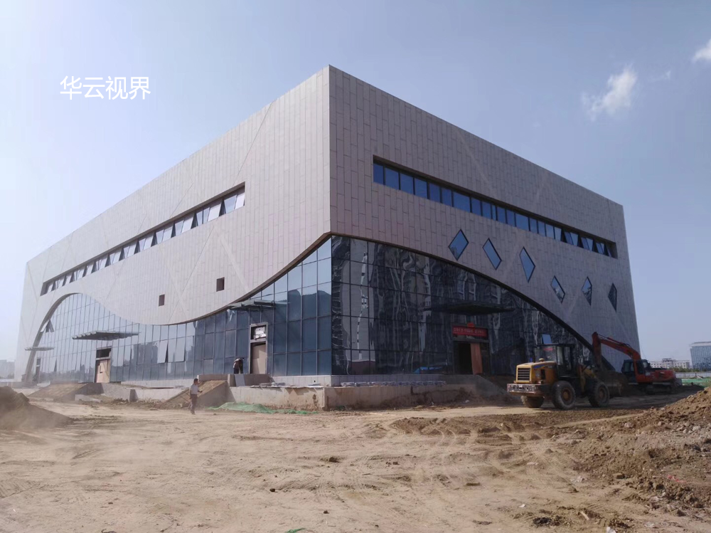 濱州防空活動中心，55寸液晶拼接屏項(xiàng)目案例